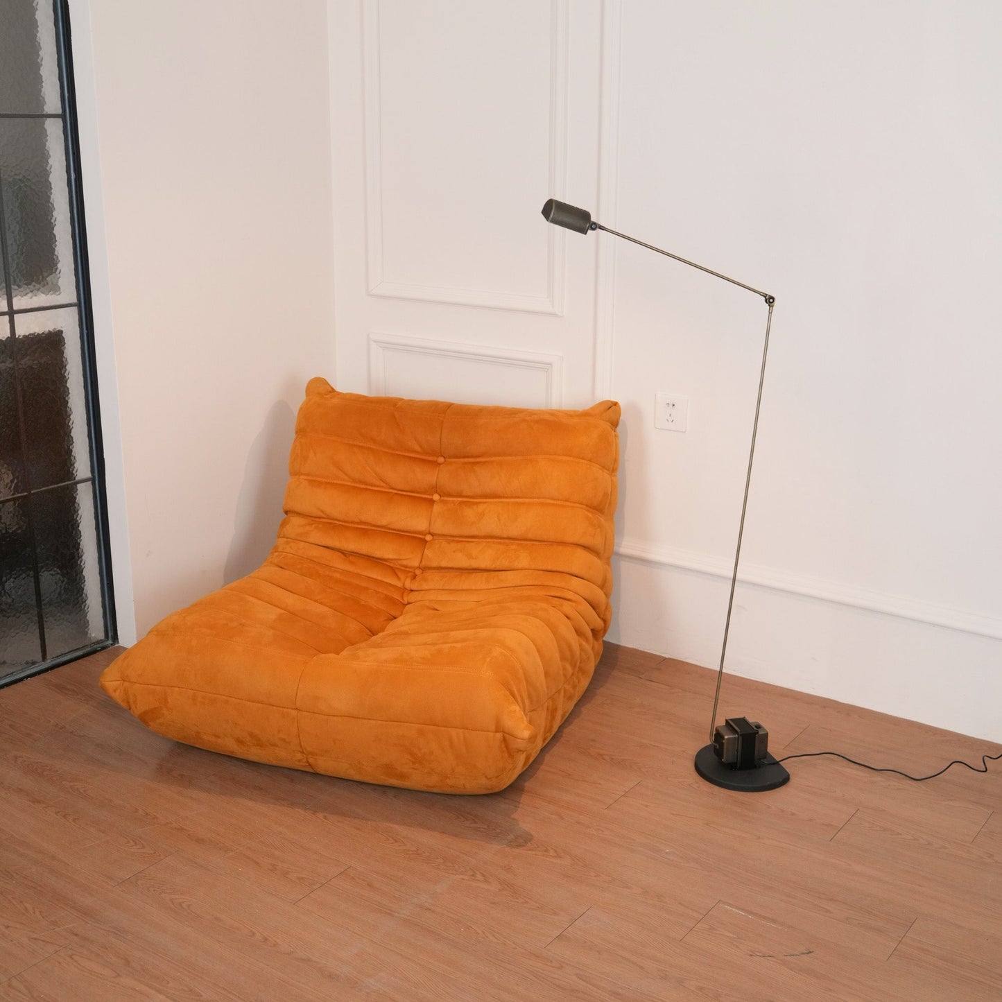 Aero Floor Lamp
