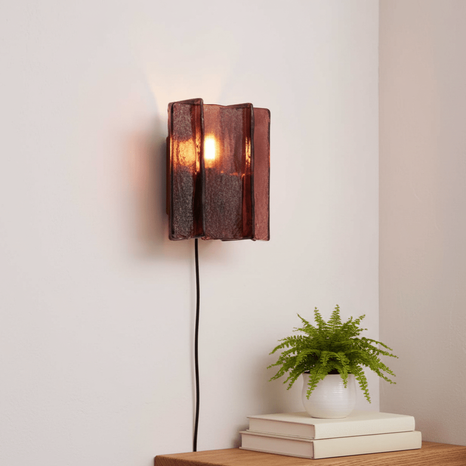 Avelor Plug In Wall Light