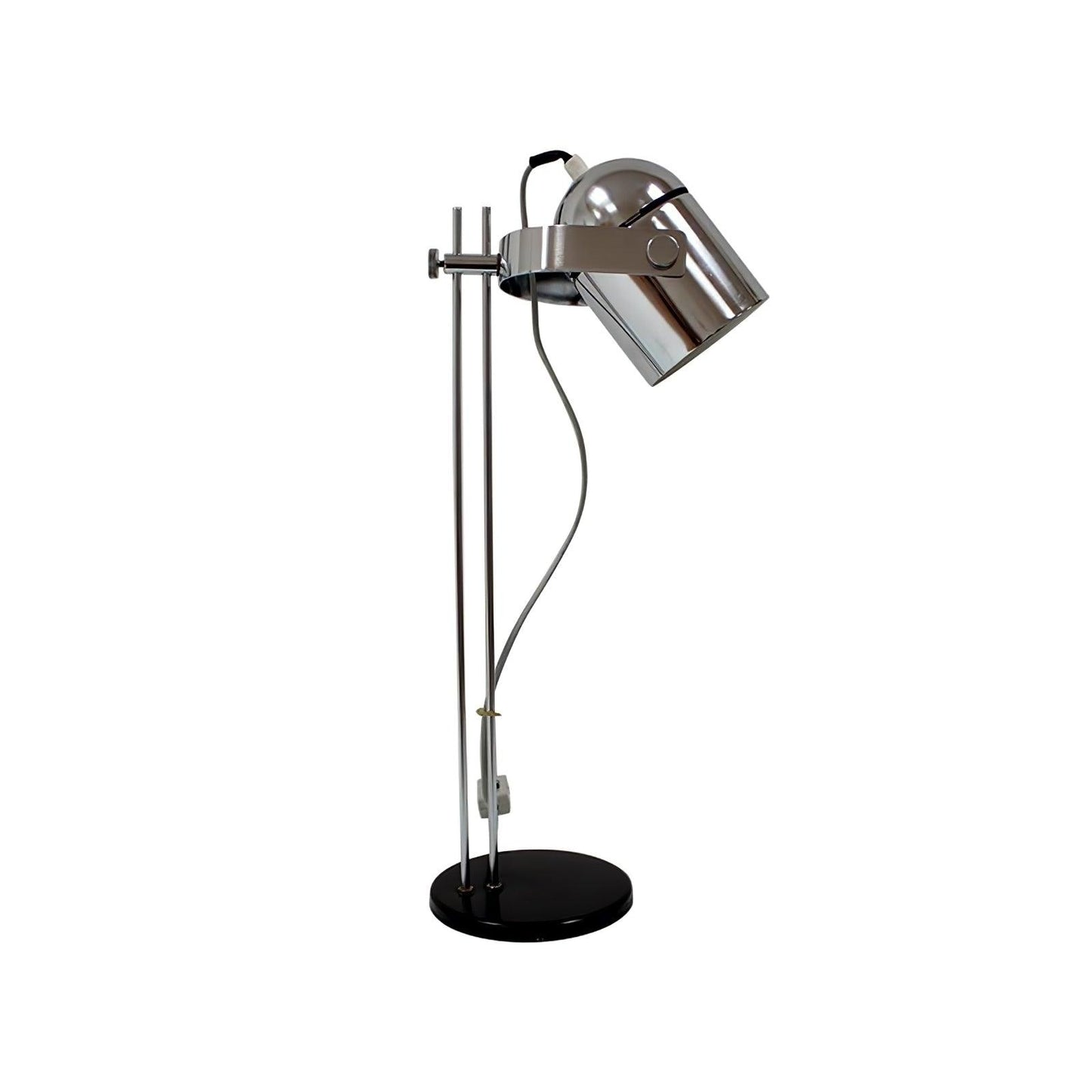 Averro Adjustable Desk Lamp