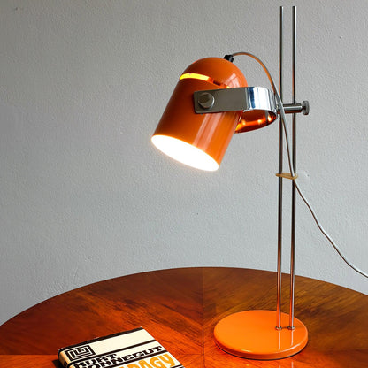 Averro Adjustable Desk Lamp