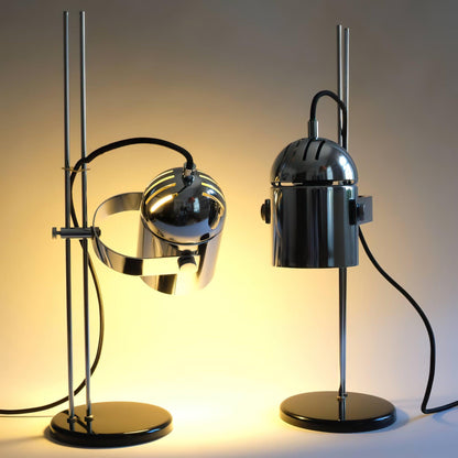 Averro Adjustable Desk Lamp