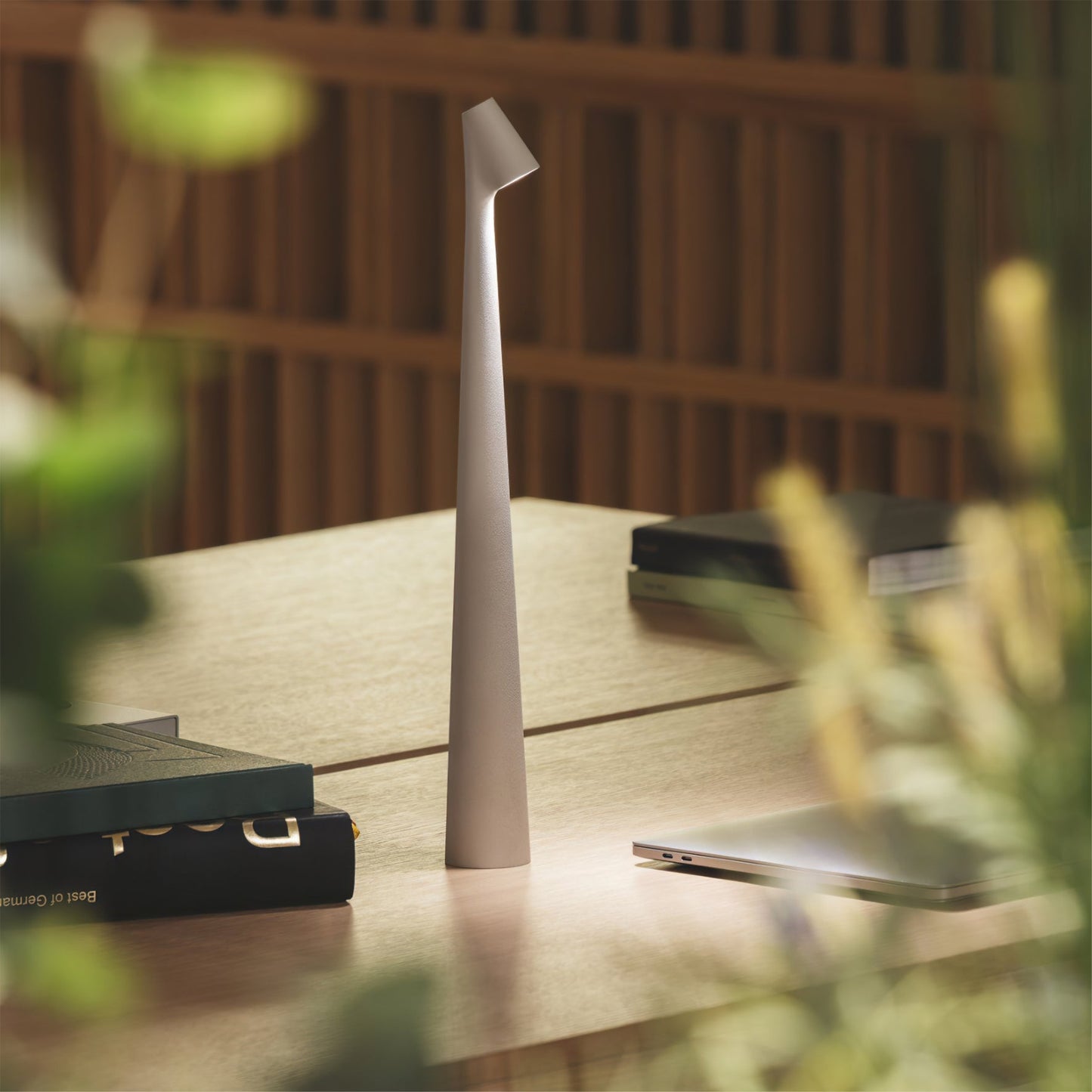 Elowen Wireless Table Lamp