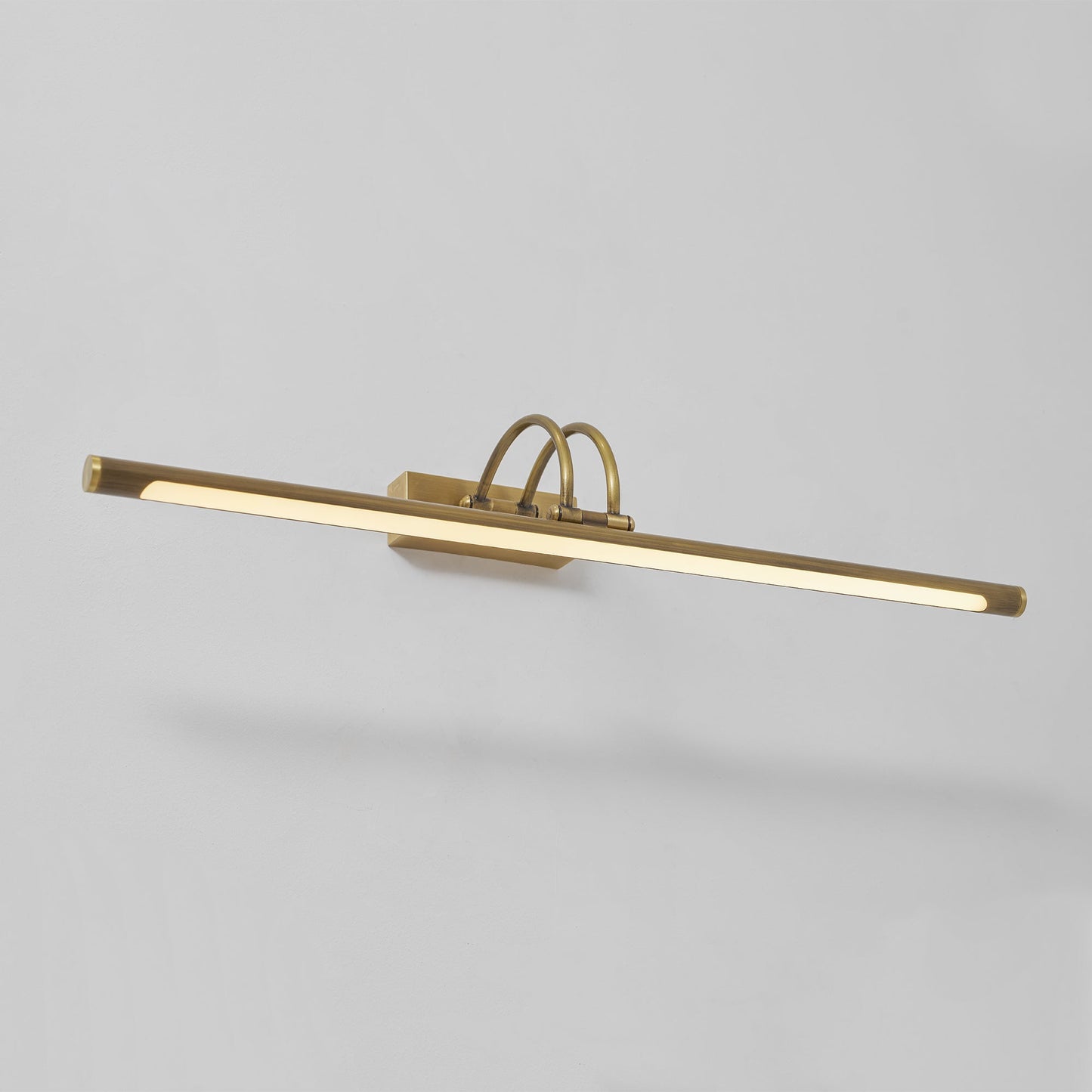 Aero Linear Vanity Wall Light