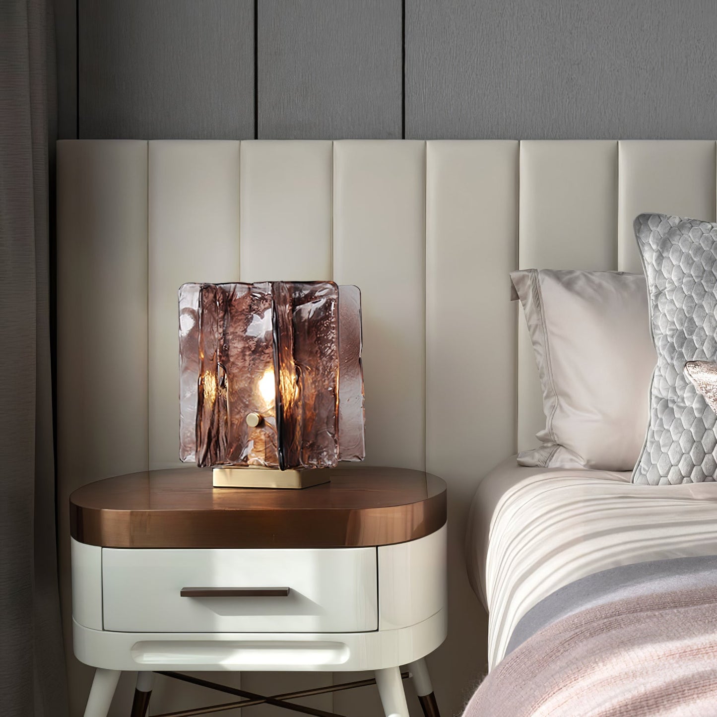 Avelor Glass Table Lamp