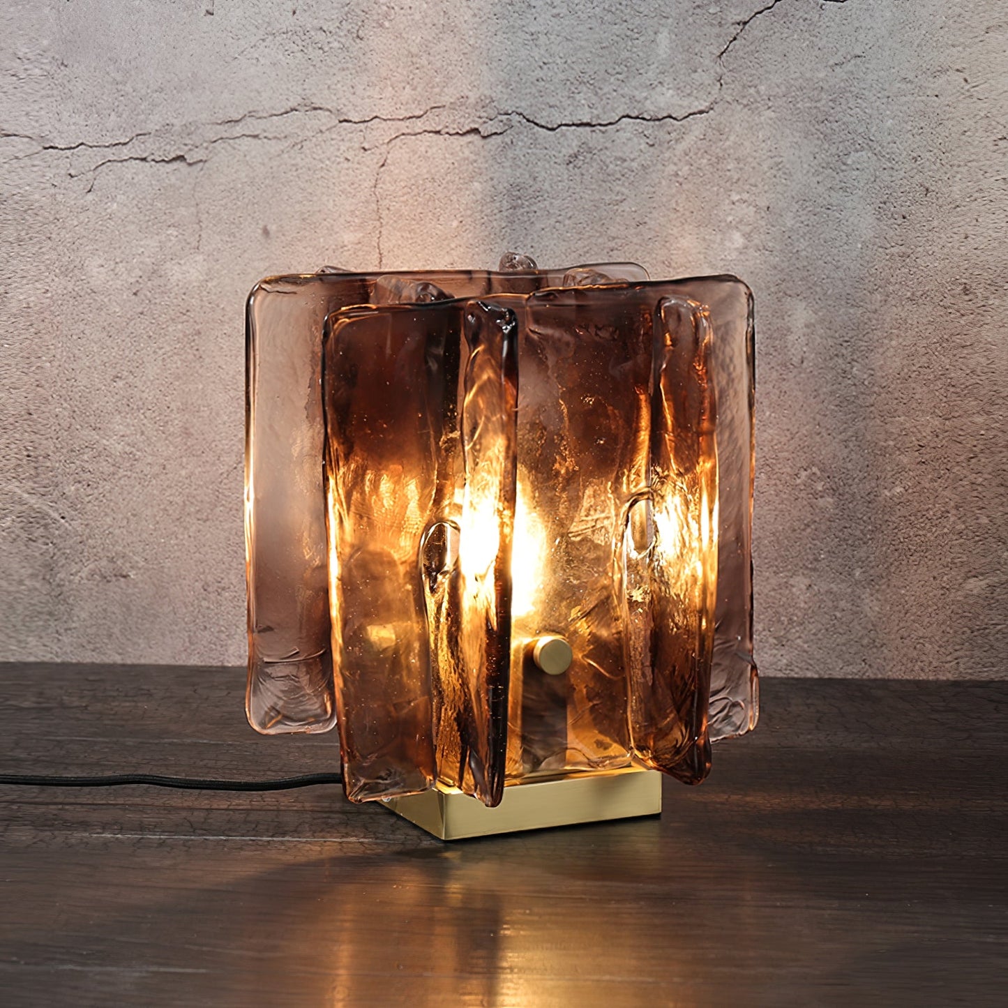 Avelor Glass Table Lamp