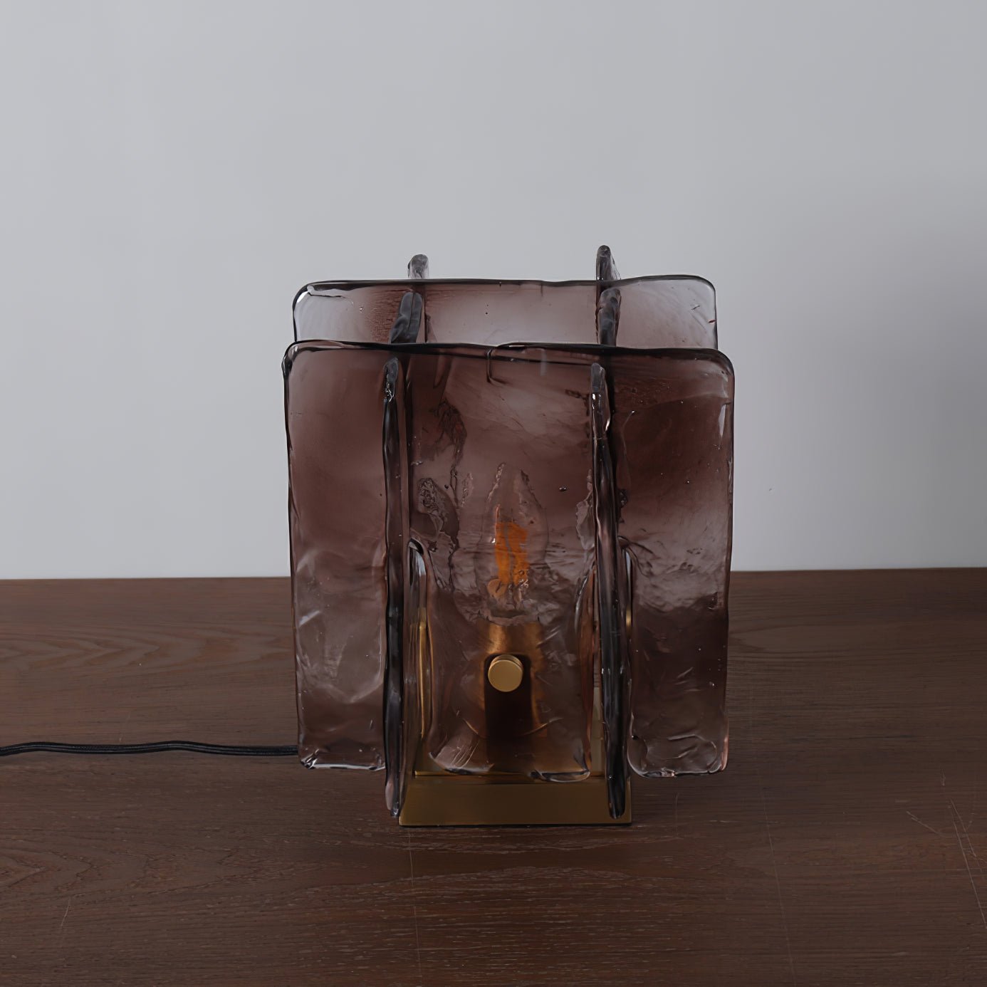Avelor Glass Table Lamp
