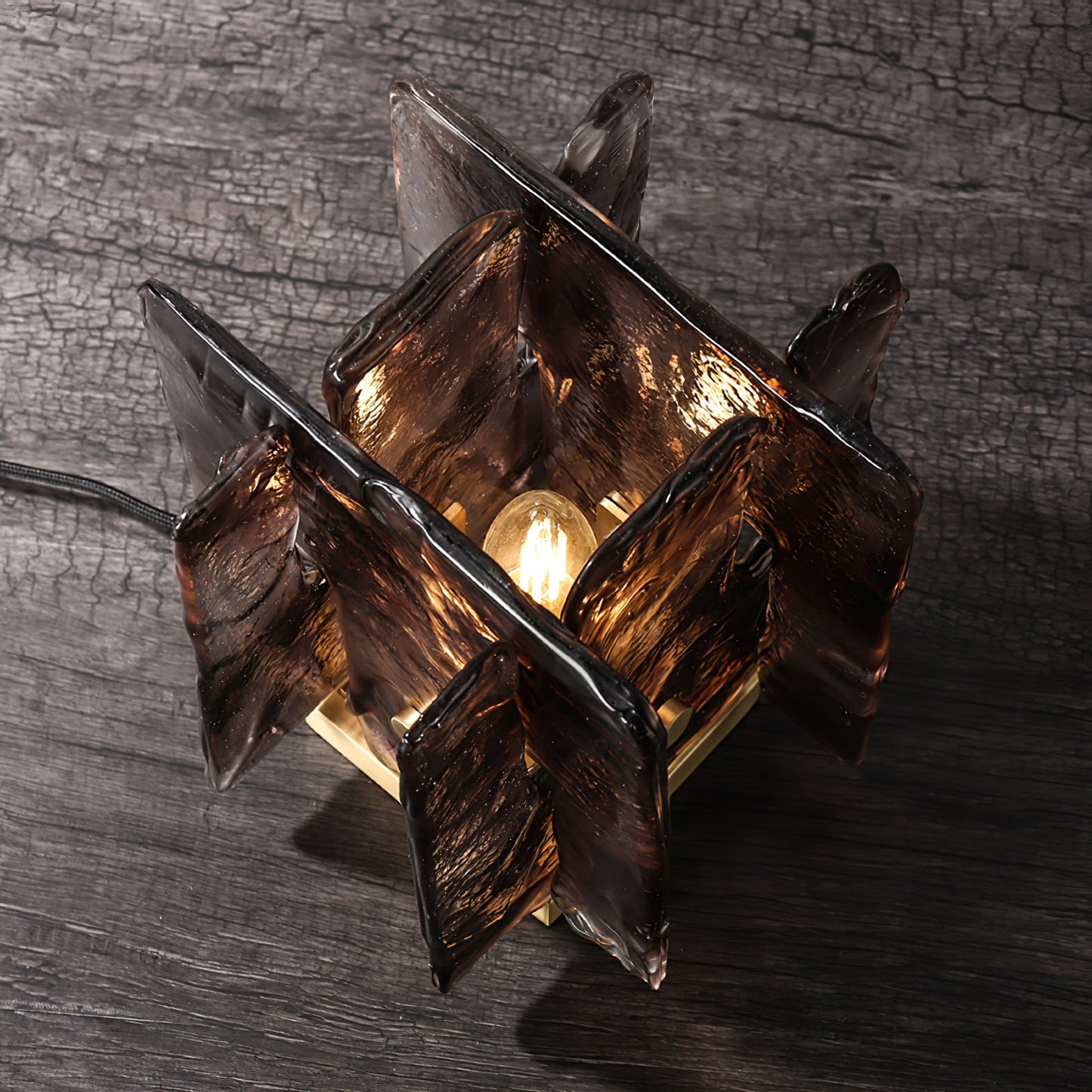 Avelor Glass Table Lamp