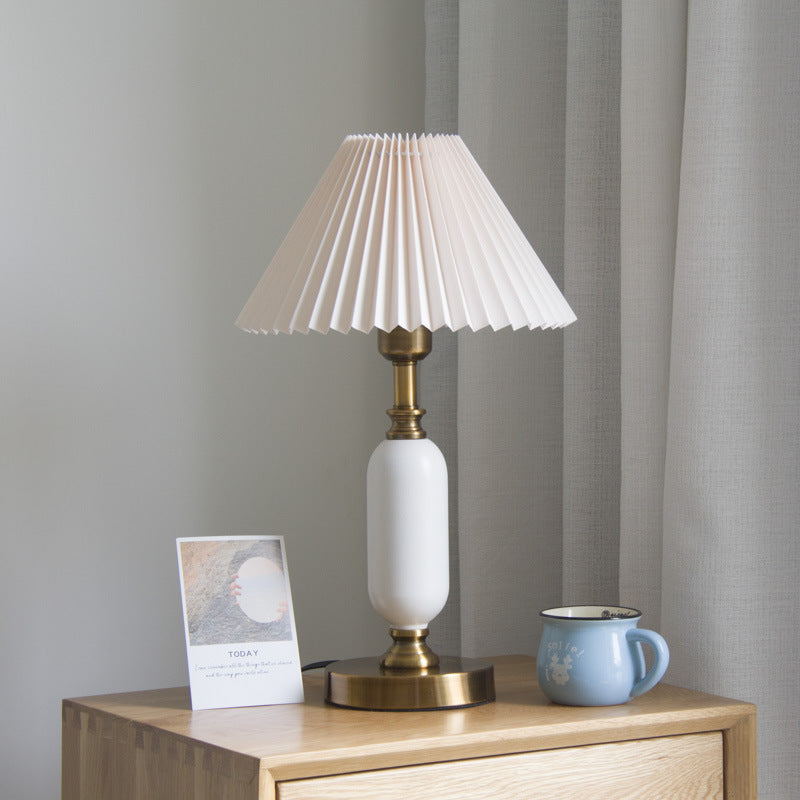 Maren Pleated Table Lamp