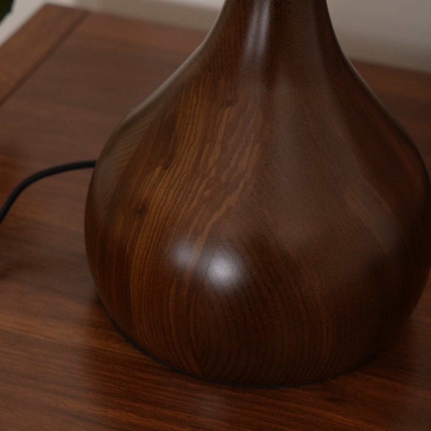 Velora Glass Table Lamp