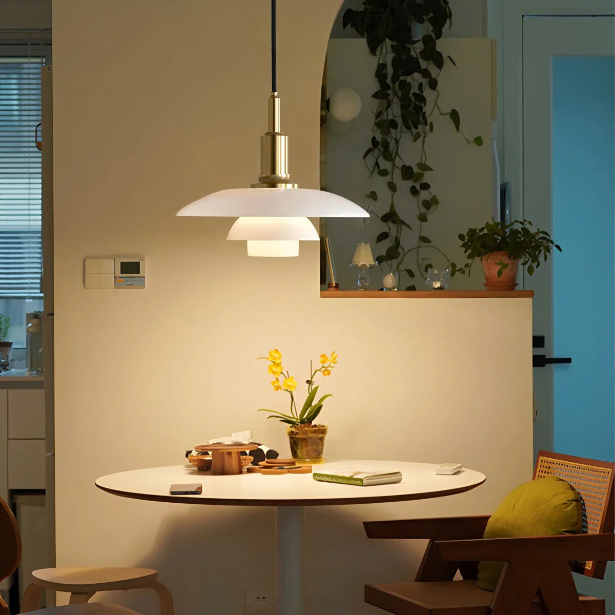 Elowen Glass Pendant Light