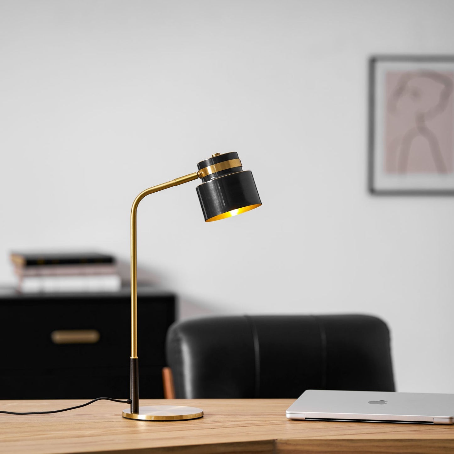 Aero Metal Table Lamp