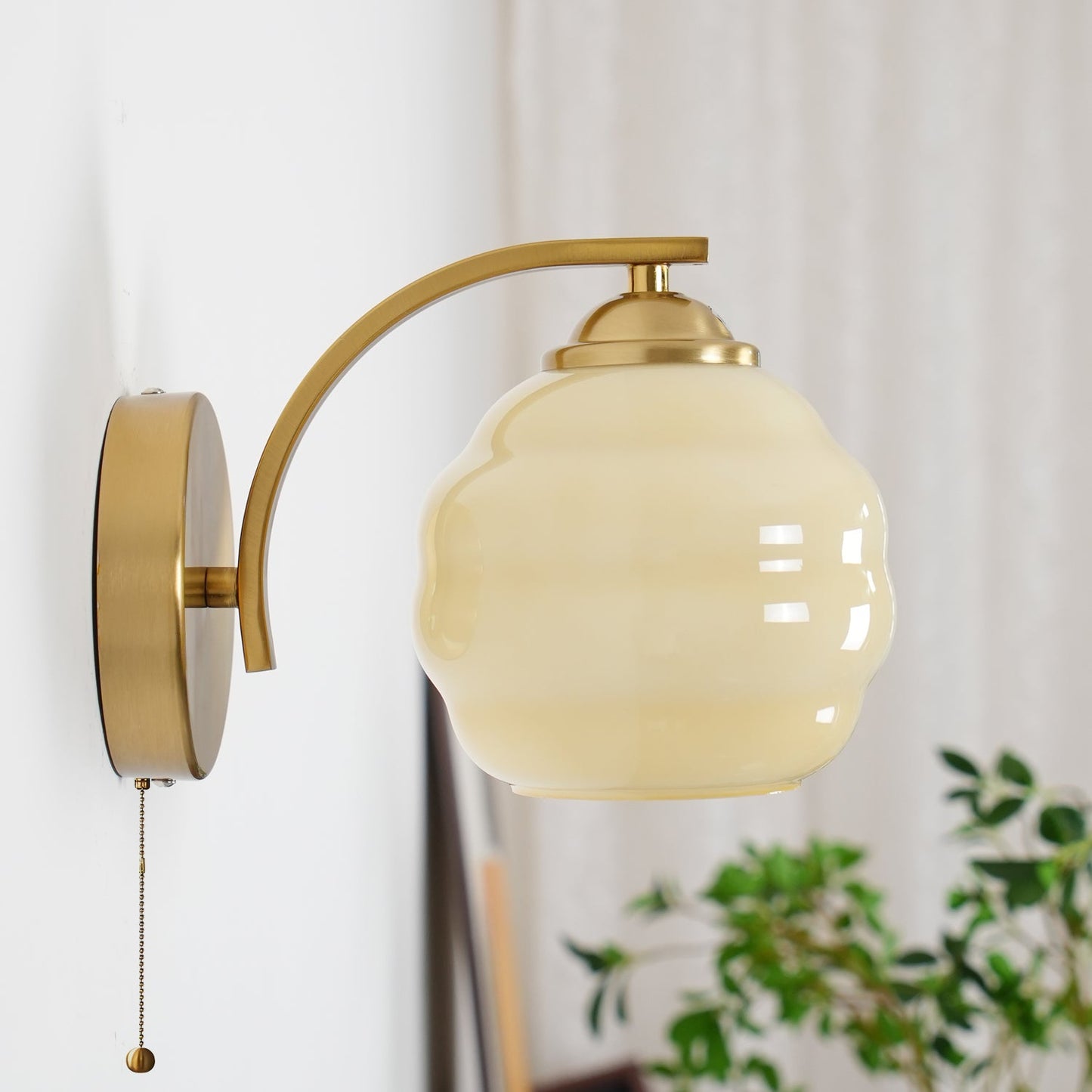 Marielle Wall Lamp