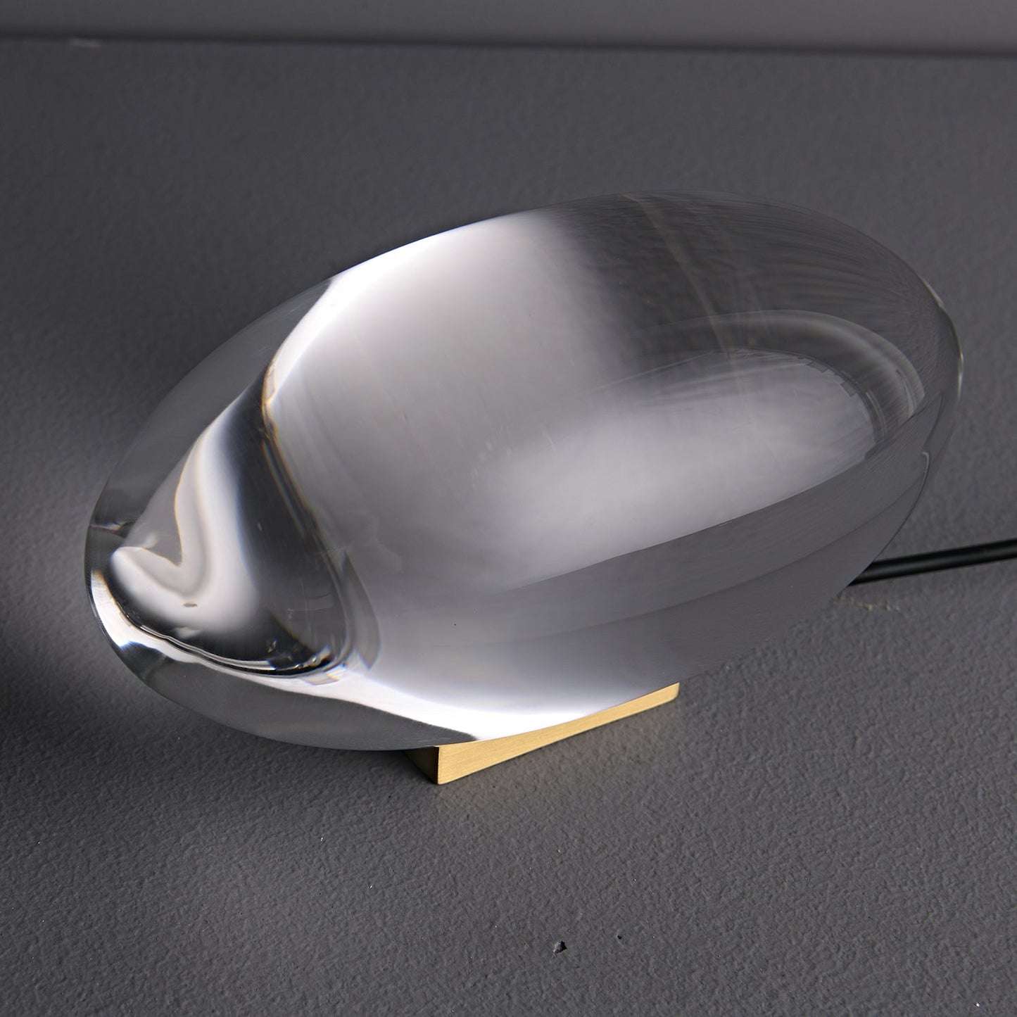 Atoms Glass Table Lamp