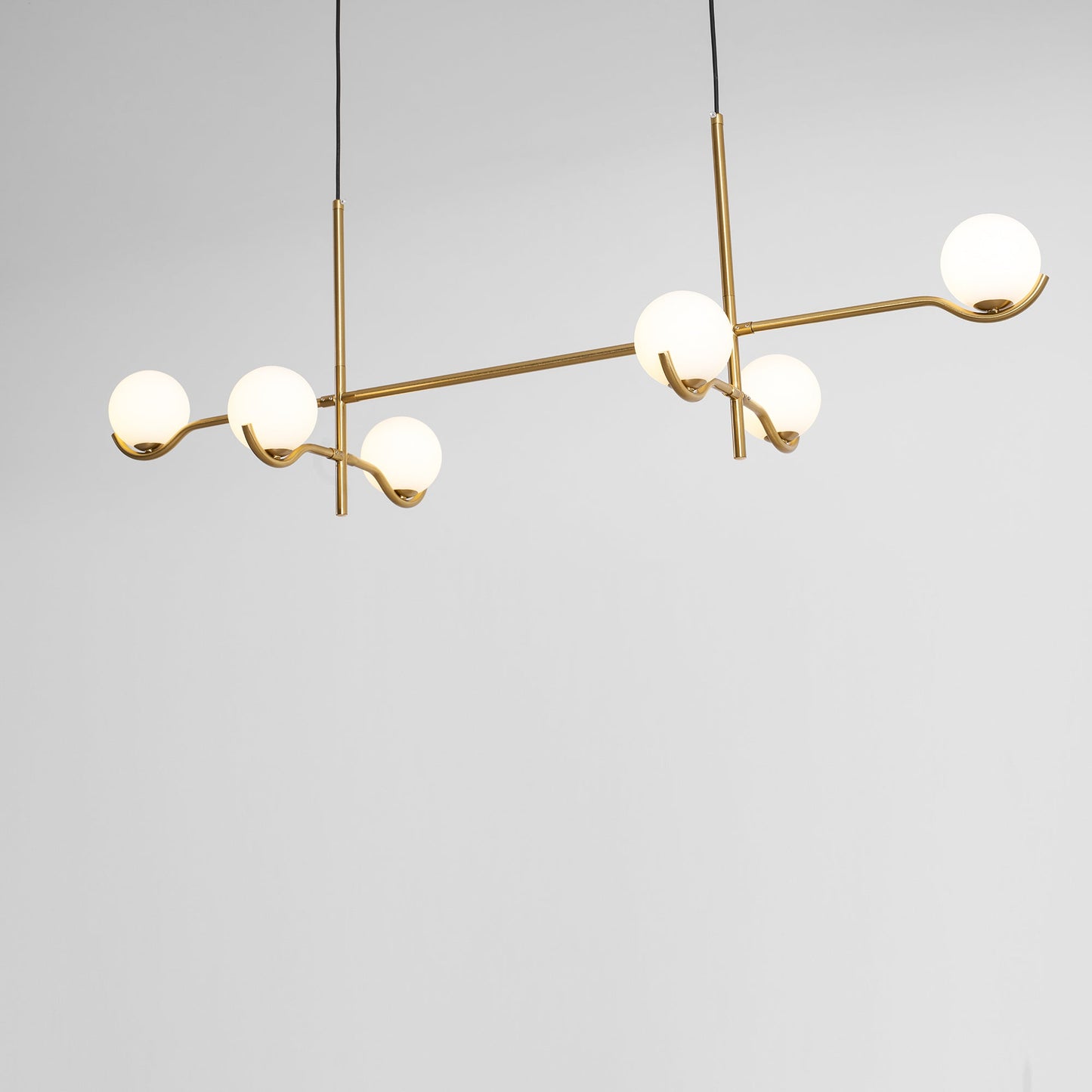 Virella Globe Pendant Light