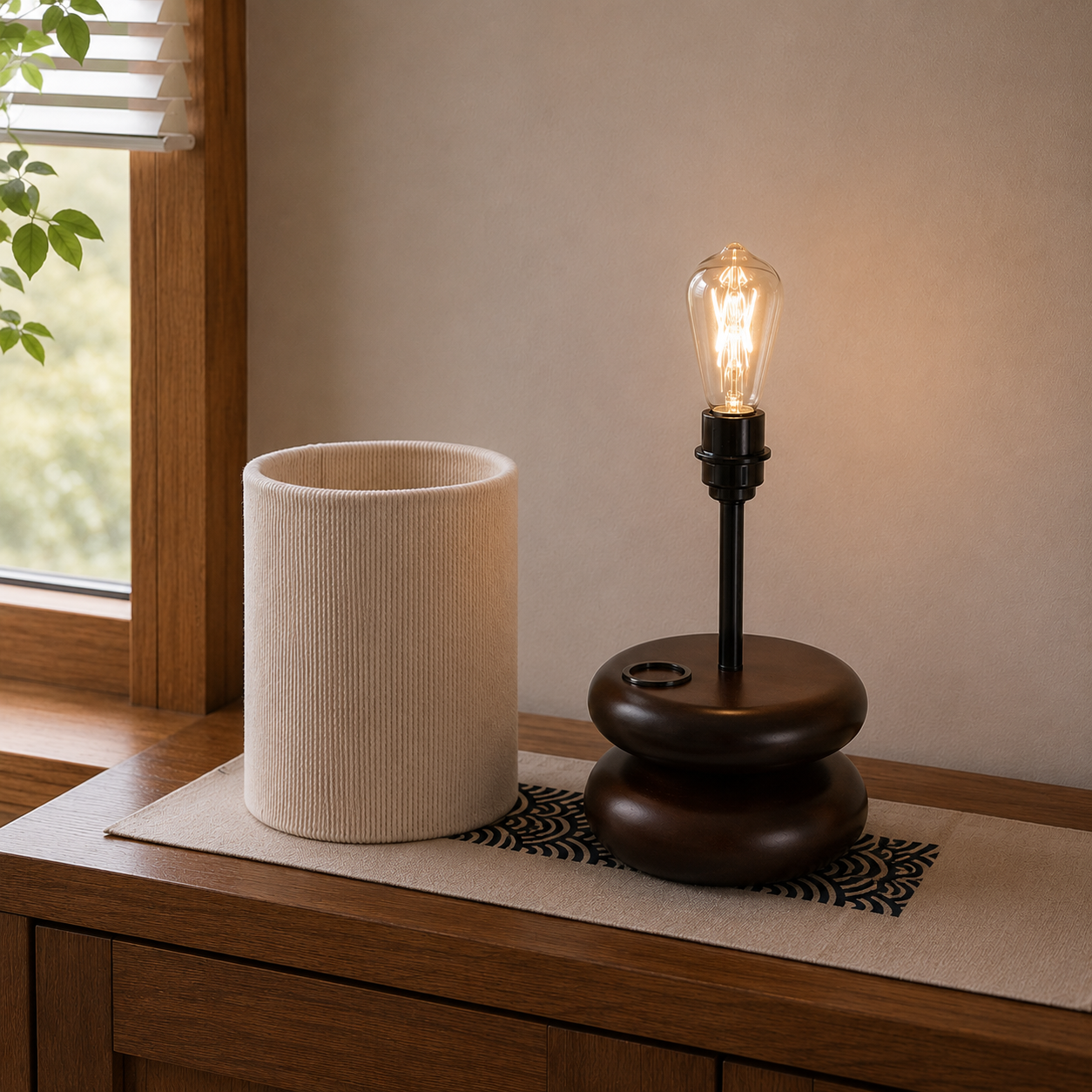 Belaro Table Lamp