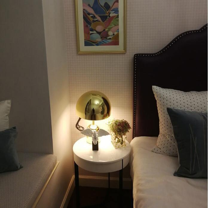 Coralie Table Lamp