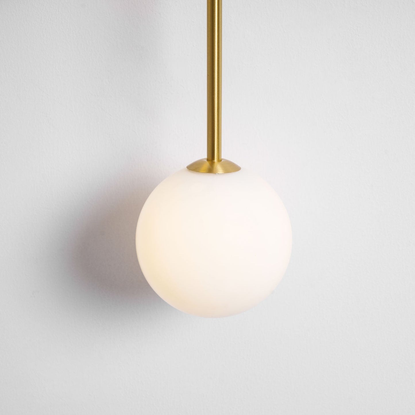 Averix Curve Wall Light
