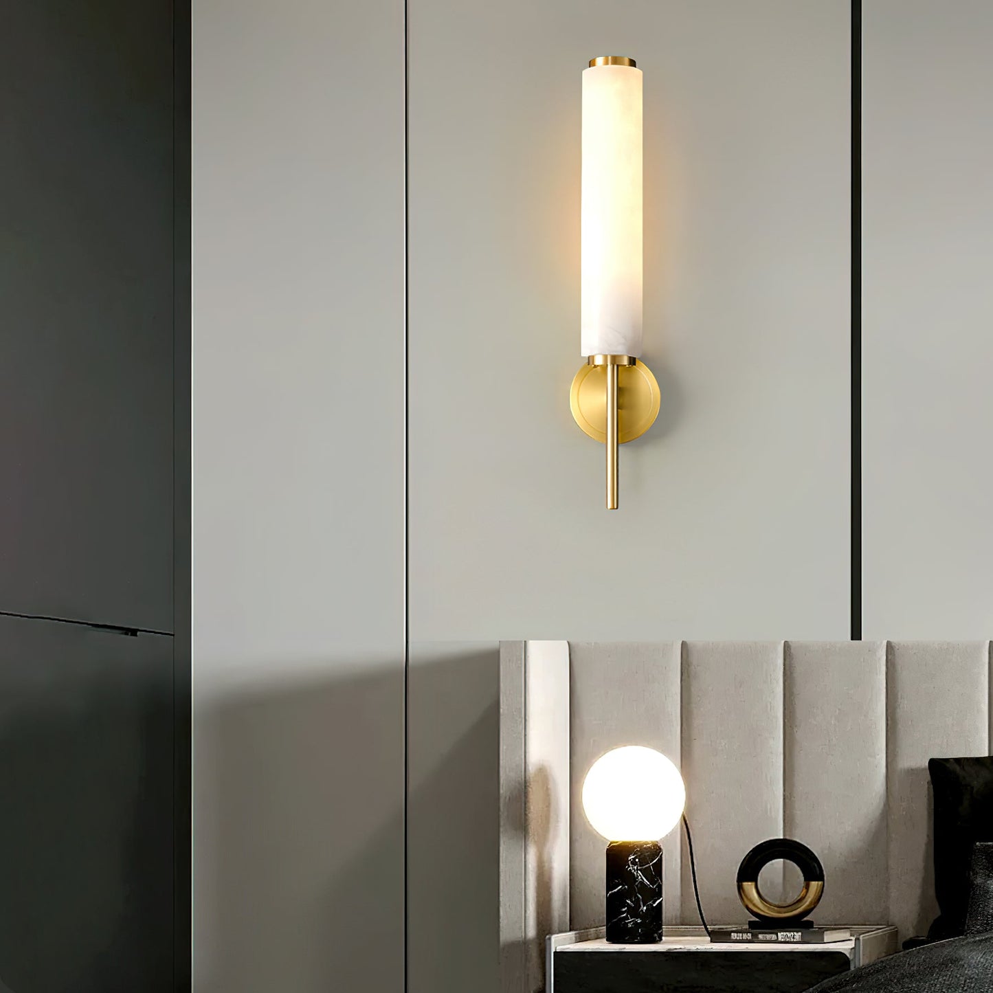 Arvix Alabaster Wall Light