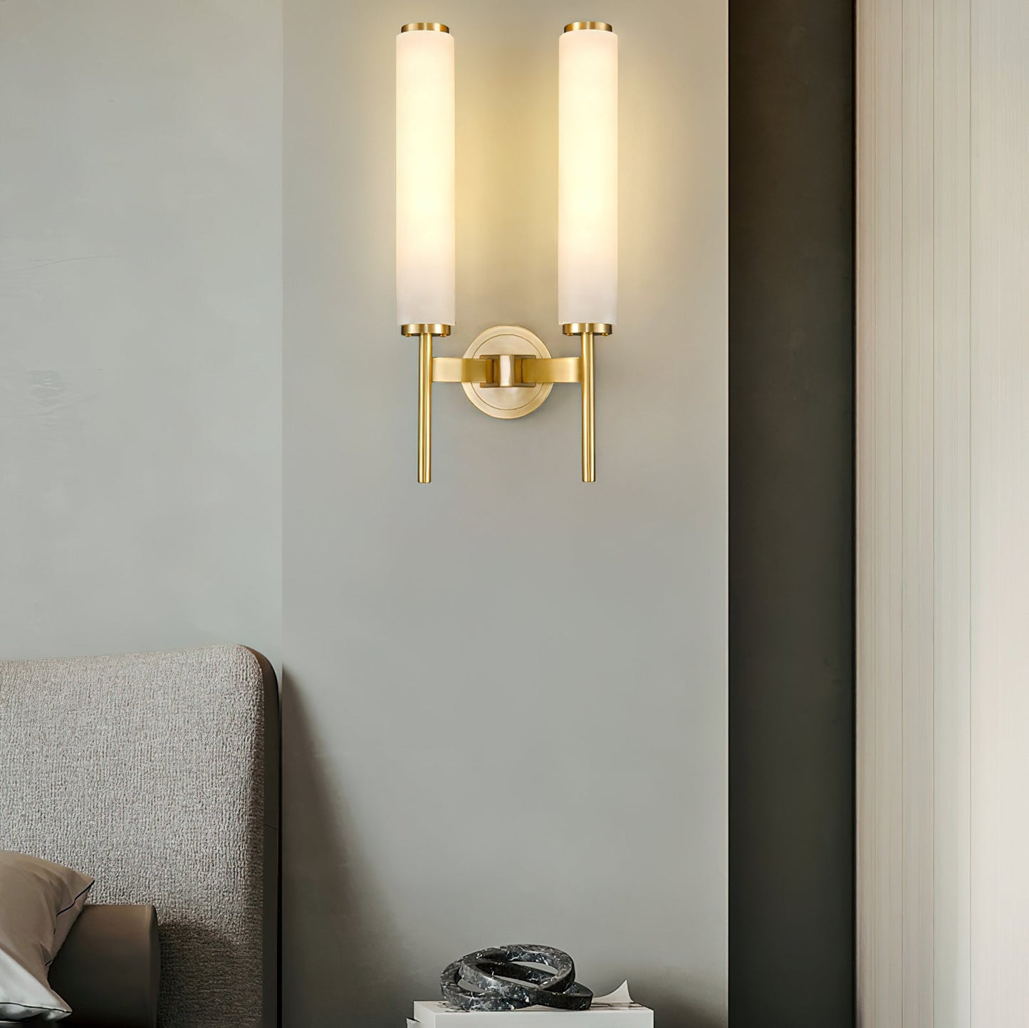 Arvix Alabaster Wall Light
