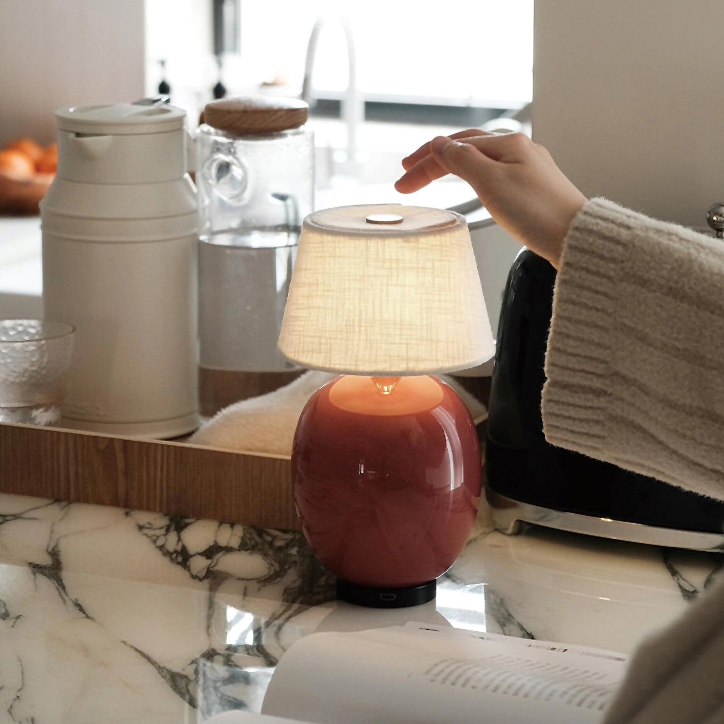 Velnara Ceramic Table Lamp