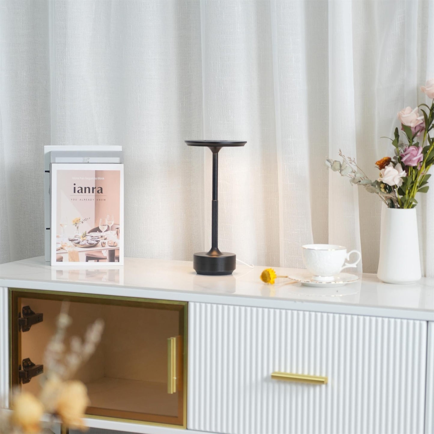 Aero Cordless LED Table Lamp