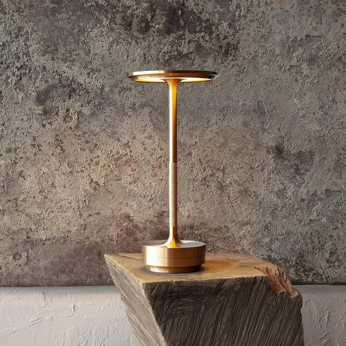 Aero Cordless LED Table Lamp