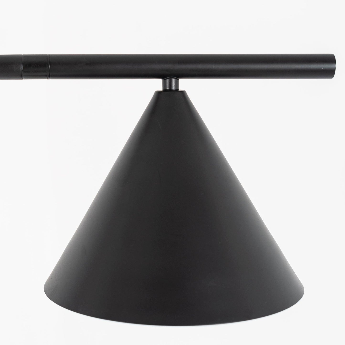 Aero Minimalist Floor Lamp