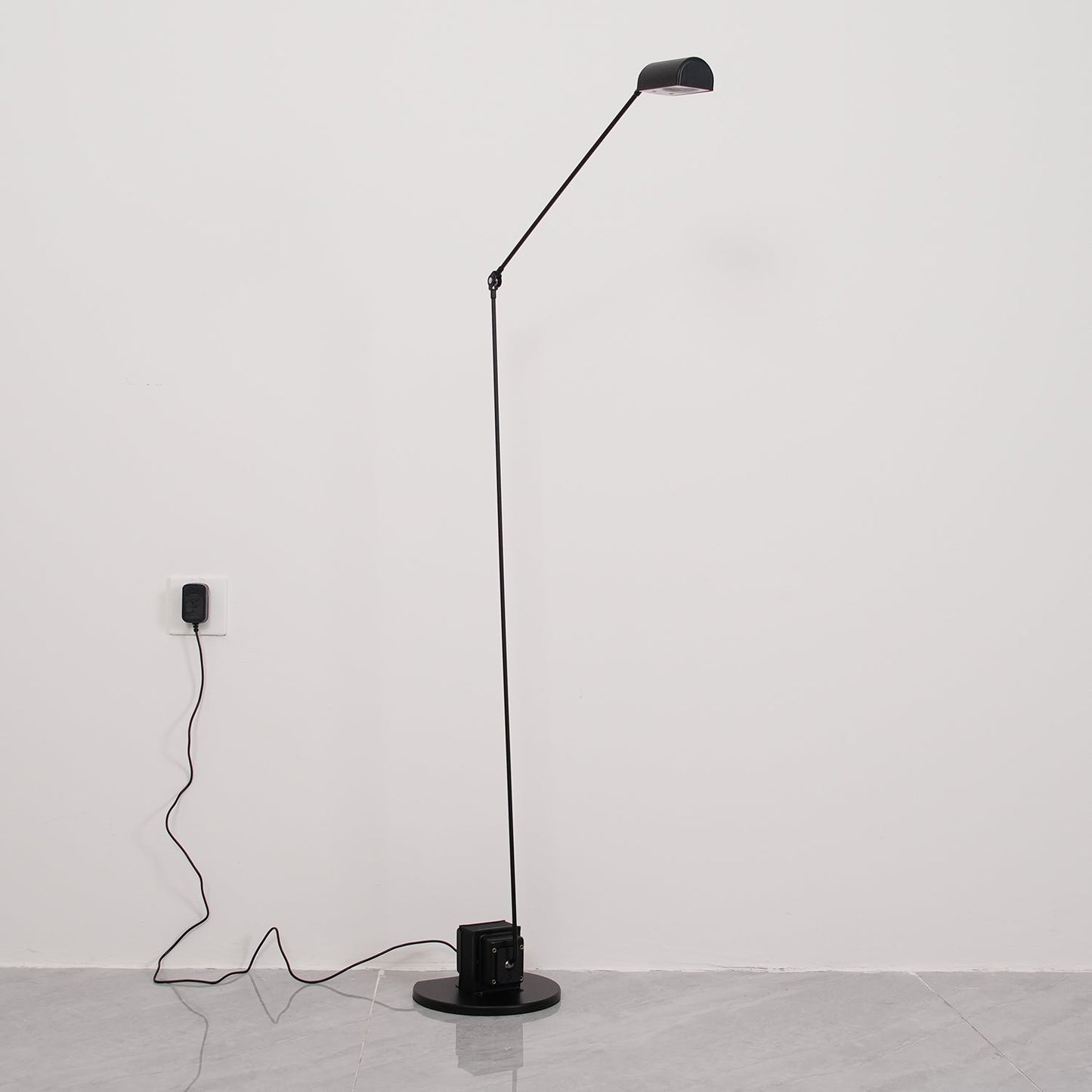 Aero Floor Lamp