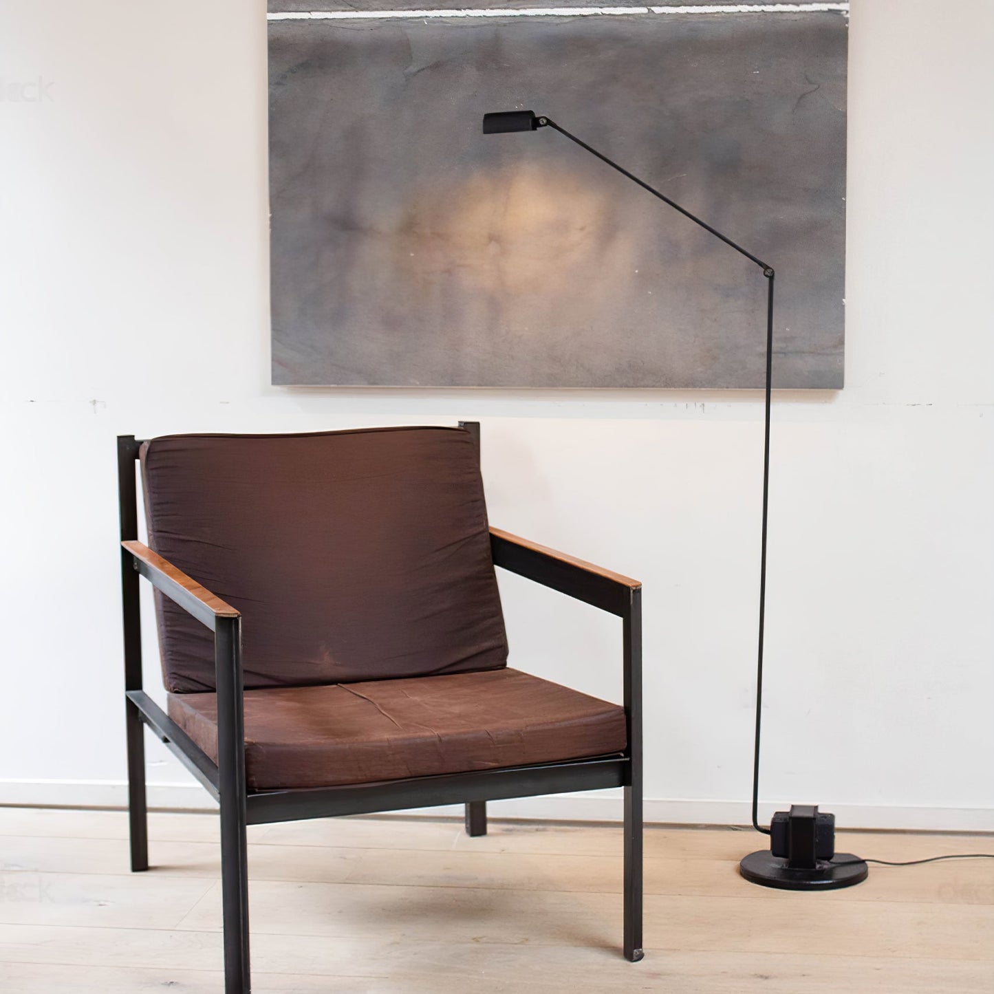 Aero Floor Lamp