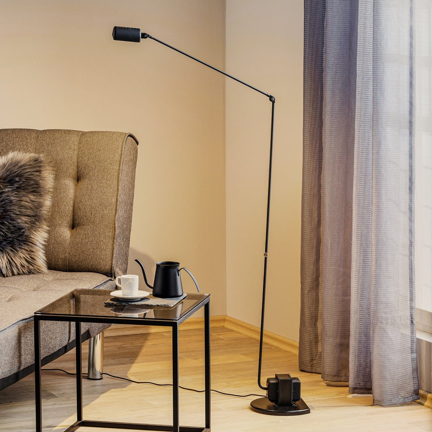 Aero Floor Lamp