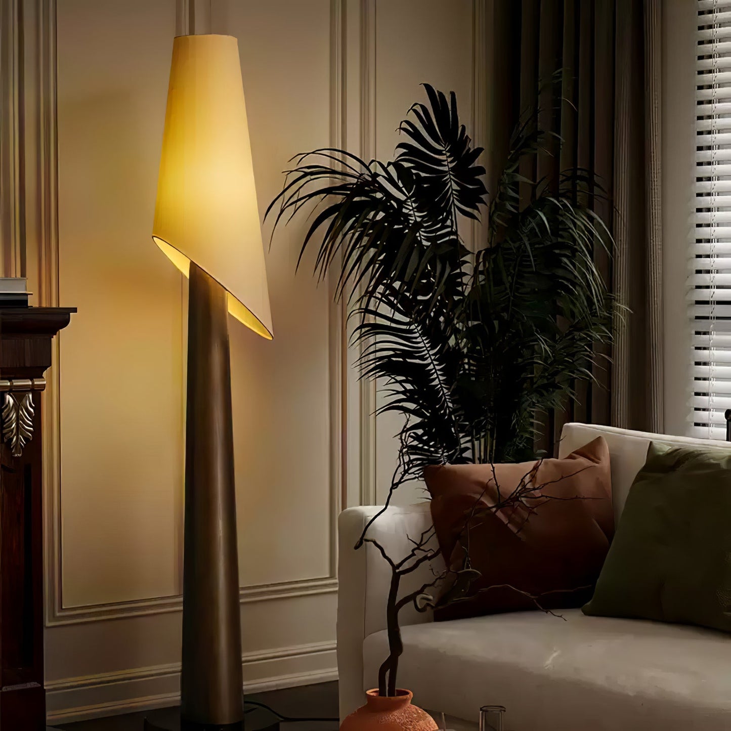 Varelle Wooden Floor Lamp