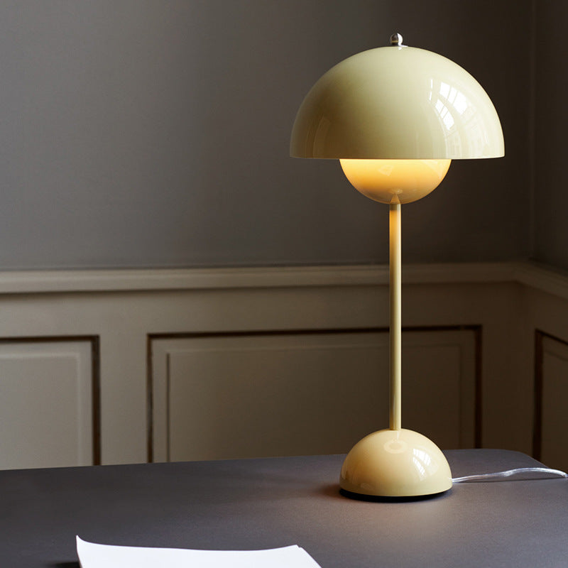 Coralie Dome Table Lamp