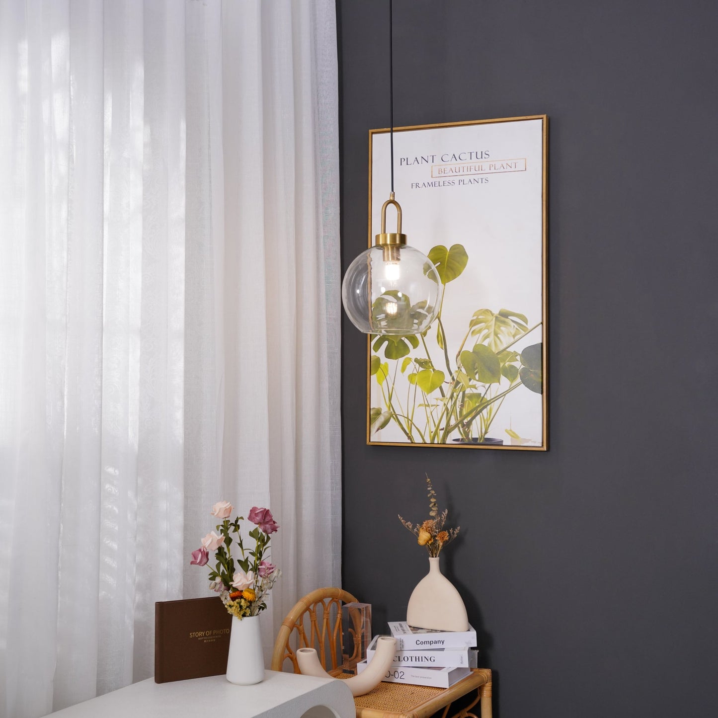Elara Glass Pendant Light