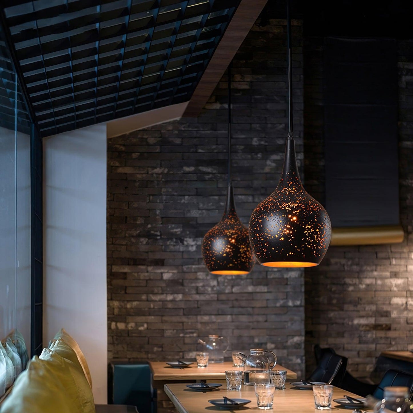 Hudson Modern Metal Pendant Light