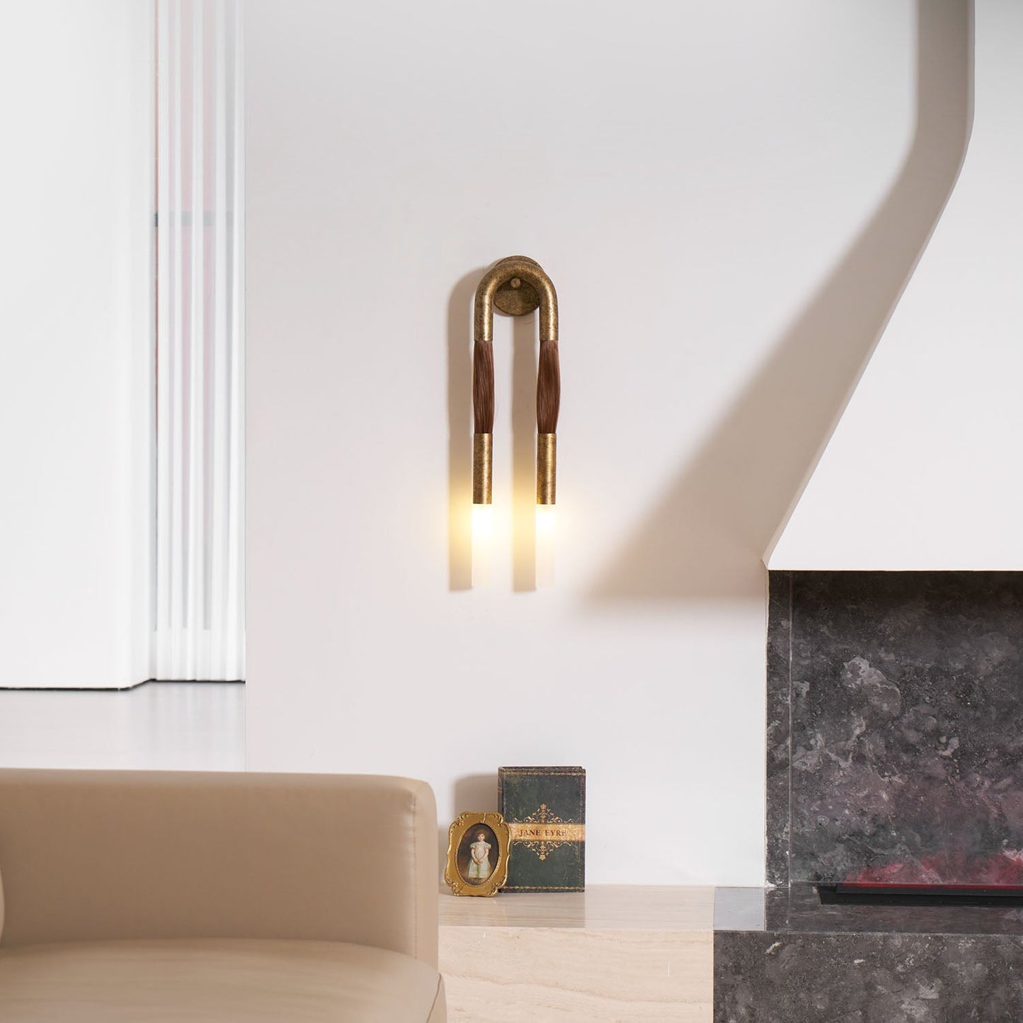 Caldris Artistic Wall Sconce