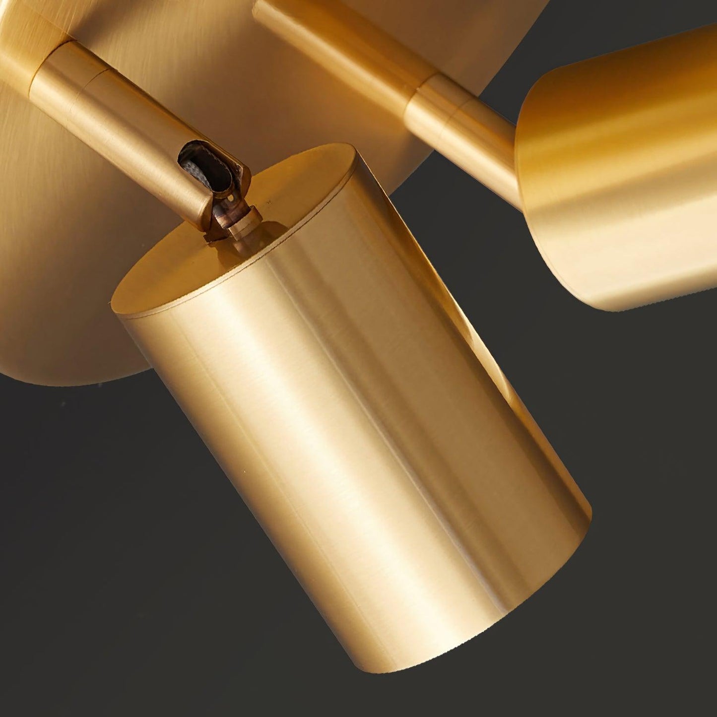 Aero Metal Ceiling Spotlight