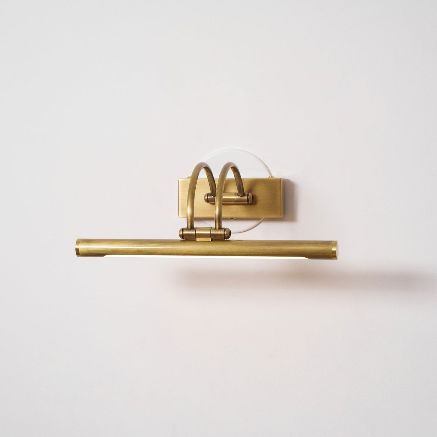 Aero Linear Vanity Wall Light