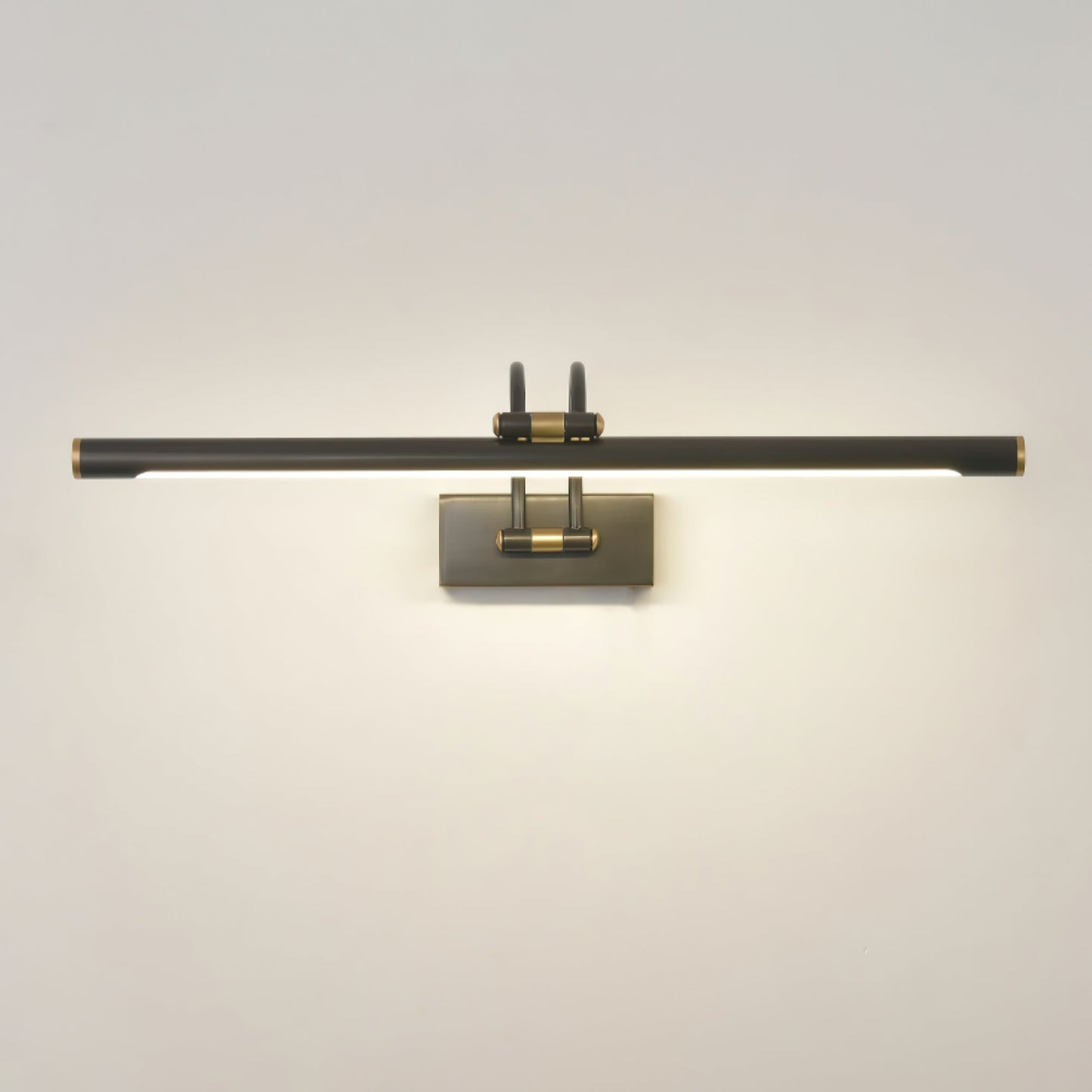 Aero Linear Vanity Wall Light