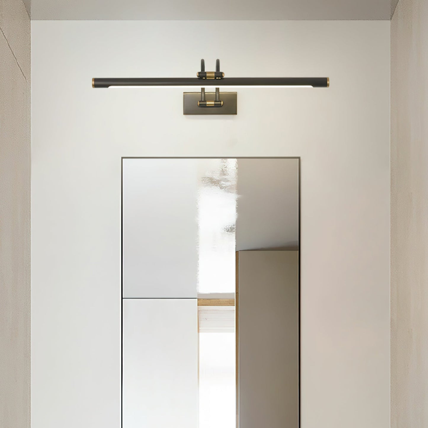 Aero Linear Vanity Wall Light
