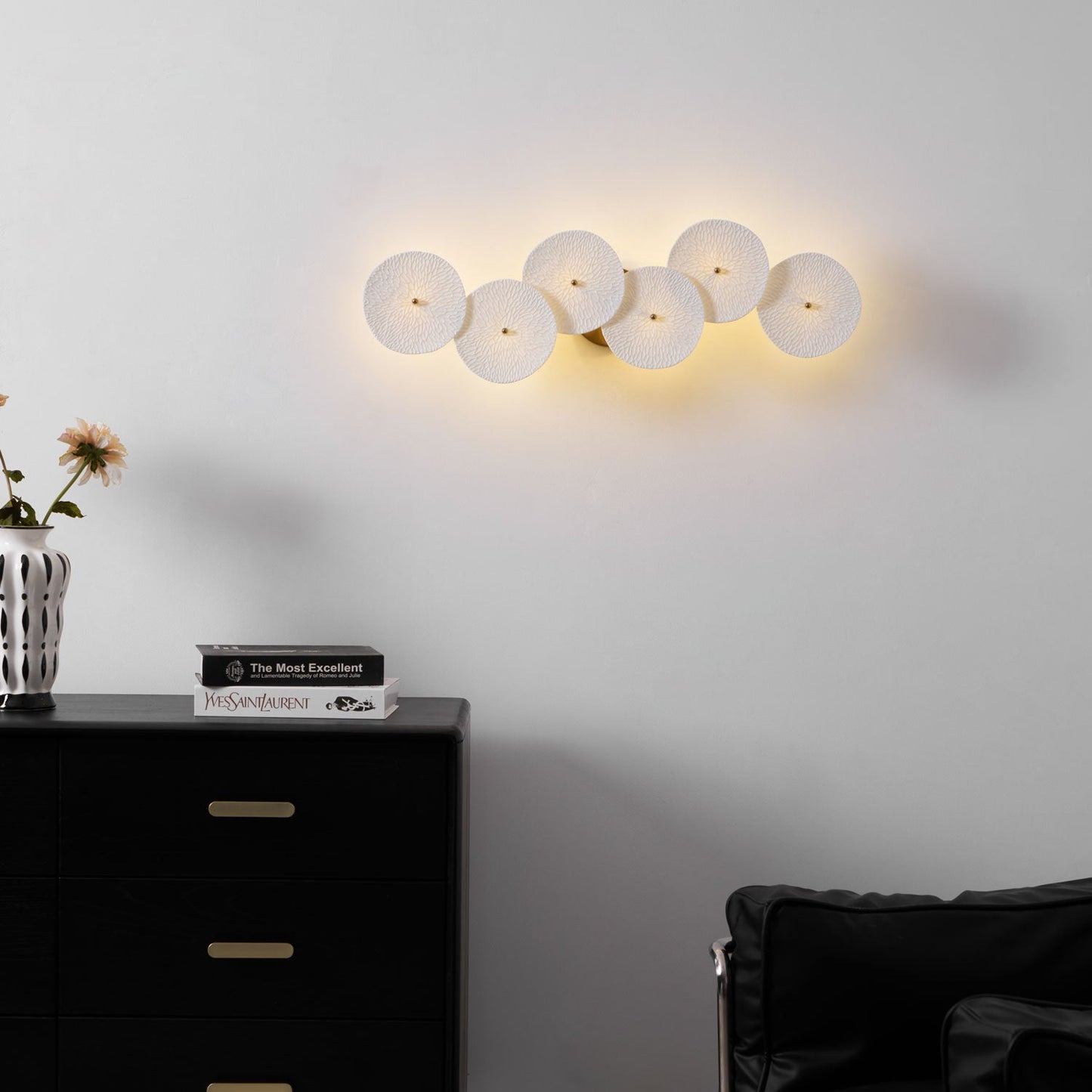 Avelisse Lotus Petal Wall Light