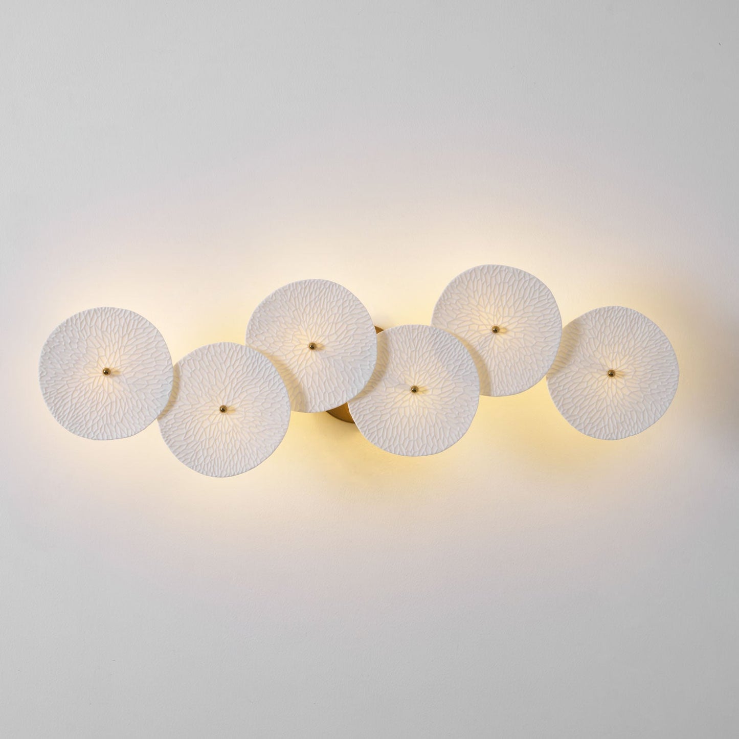 Avelisse Lotus Petal Wall Light