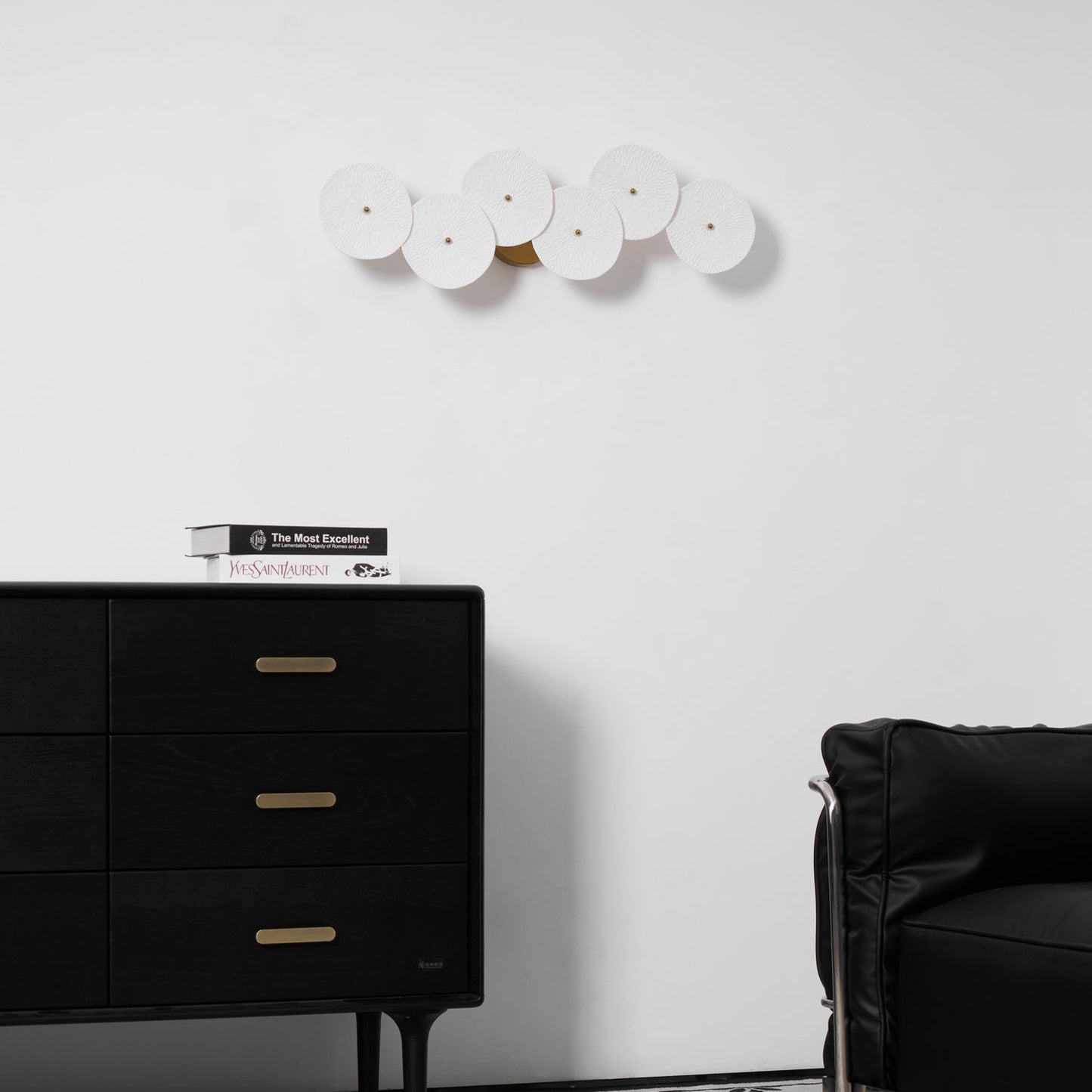 Avelisse Lotus Petal Wall Light