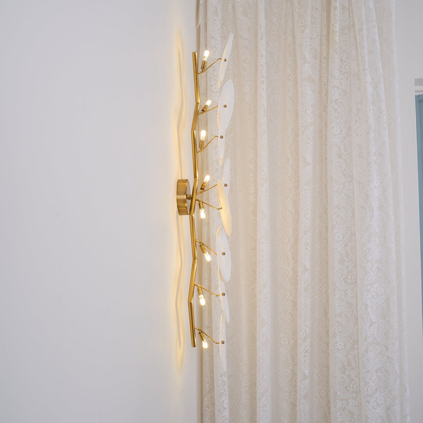 Avelisse Lotus Petal Wall Light