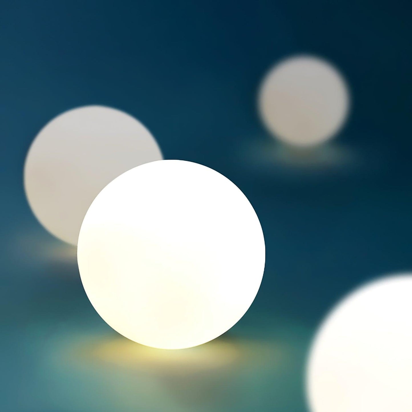 Solvera Ceiling Light