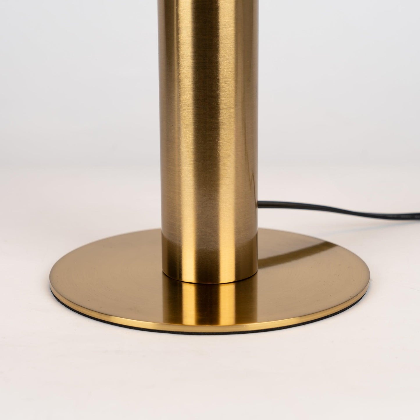 Novera Alabaster Table Lamp