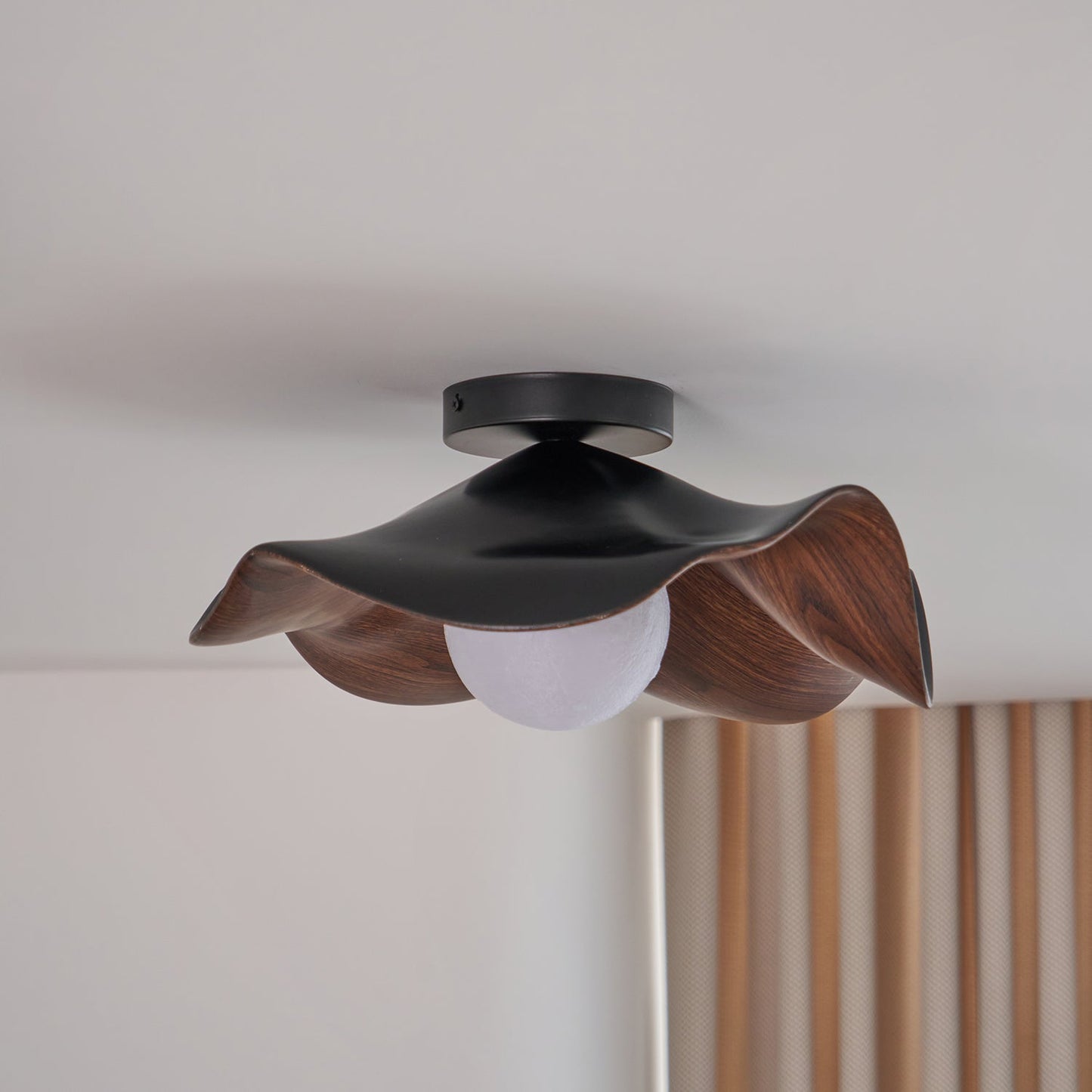 Modern Wave Ceiling Light