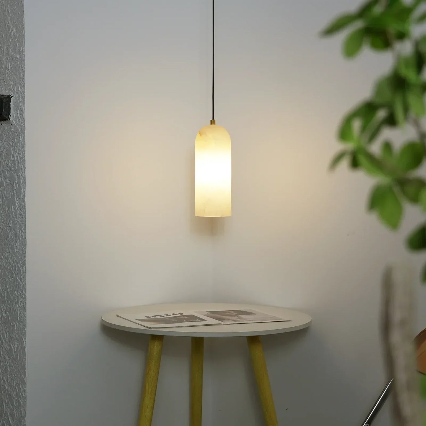 Arvix Modern Alabaster Pendant Light