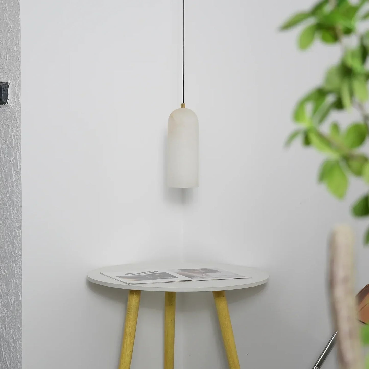 Arvix Modern Alabaster Pendant Light