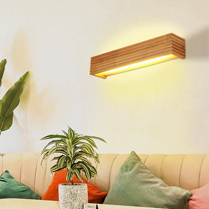 Elaric Linear Wood Wall Light