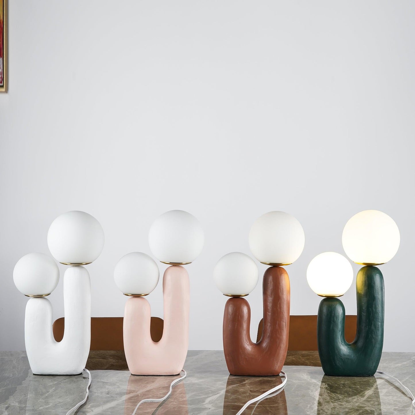 Velmora Globe Table Lamp